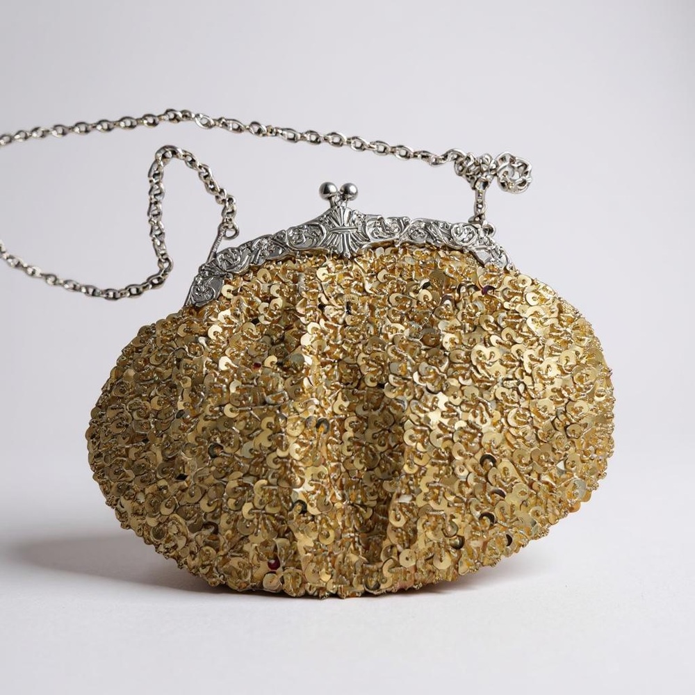 Elegant Gold Sequin Evening Clutch
